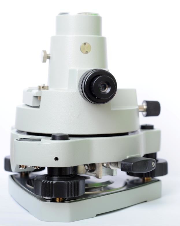 Tribach R12 Tribrach and Adapter LTA13